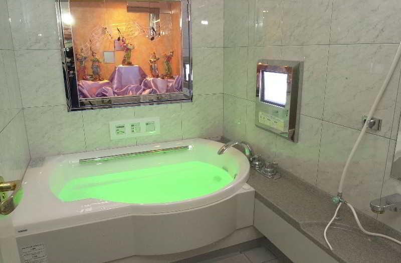 Hotel Fine Garden Juso (Adults Only) Osaka Esterno foto
