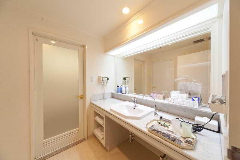 Hotel Fine Garden Juso (Adults Only) Osaka Esterno foto